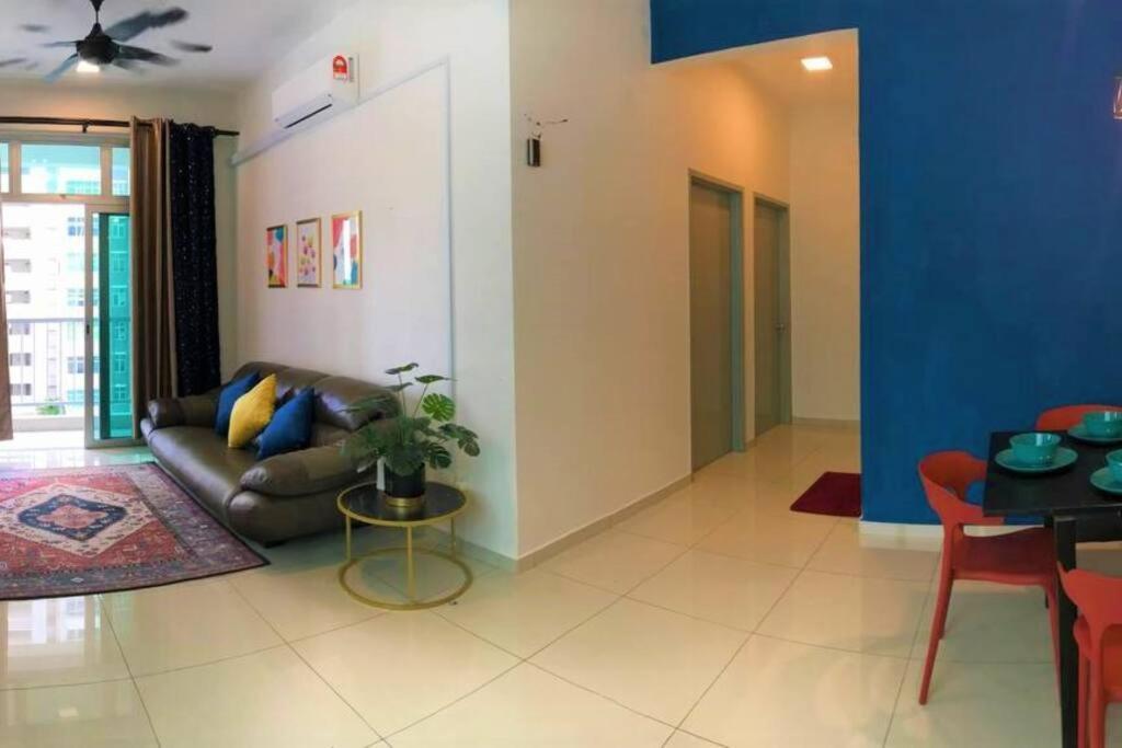 Pangsapuri Pool View 3-bedroom Cozy In Meru, *